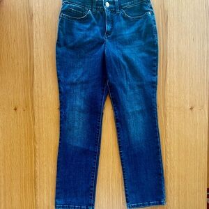 Lee Dark Blue Ankle Jeans Size 6 Short